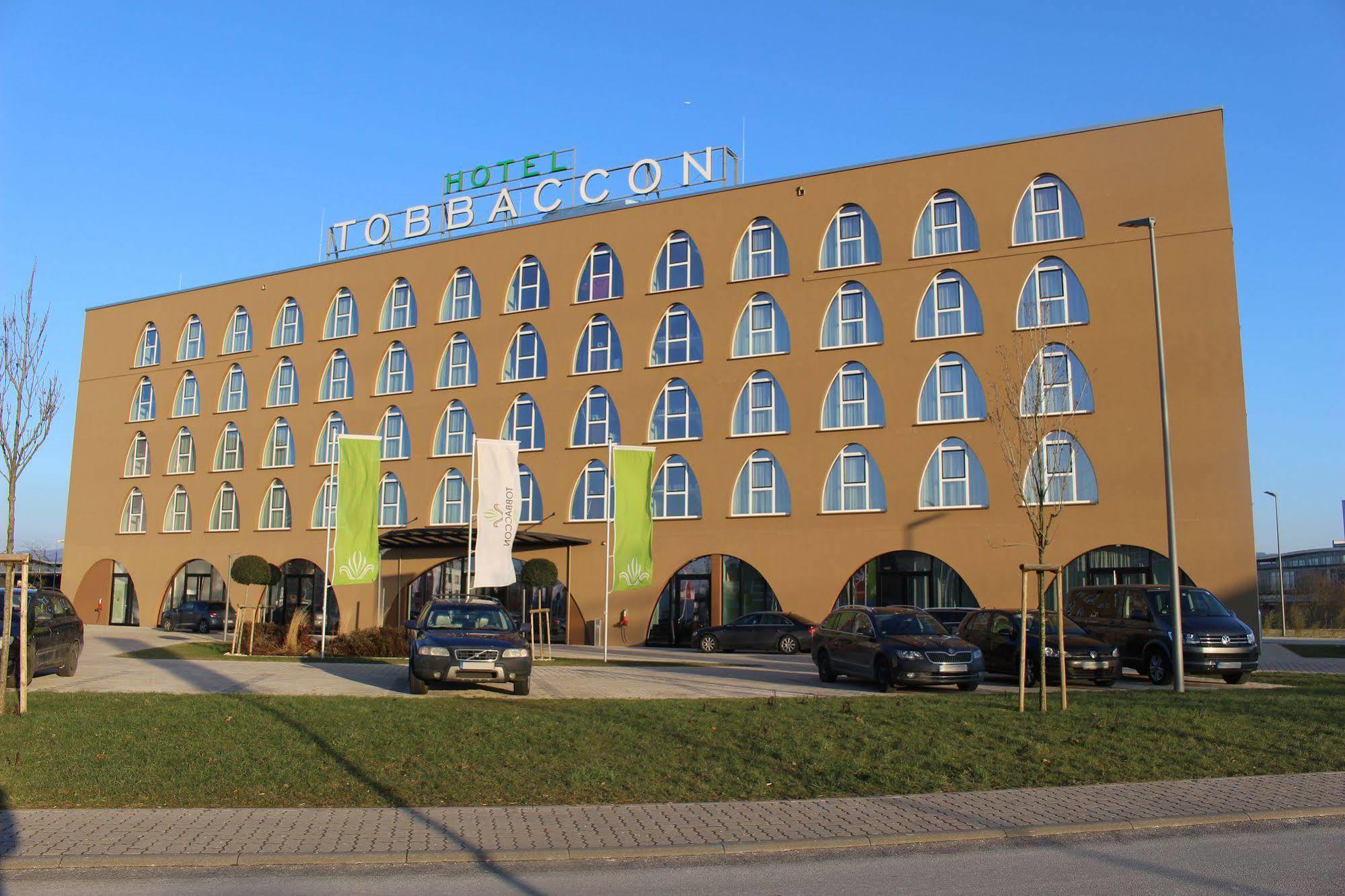 Tobbaccon Hotel Bensheim Exterior foto